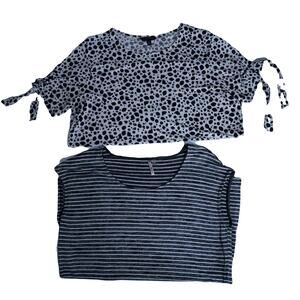 Banana Republic black white artistic womens blouse and heather striped top sz L